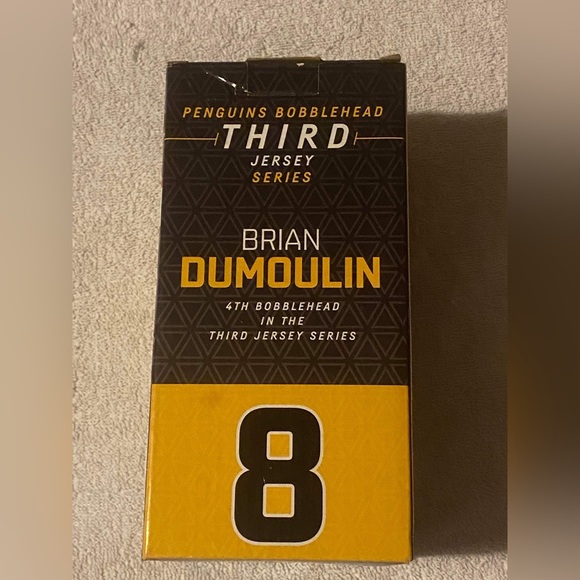Pittsburgh Penguins Brian Dumoulin Bobblehead - Picture 4 of 4